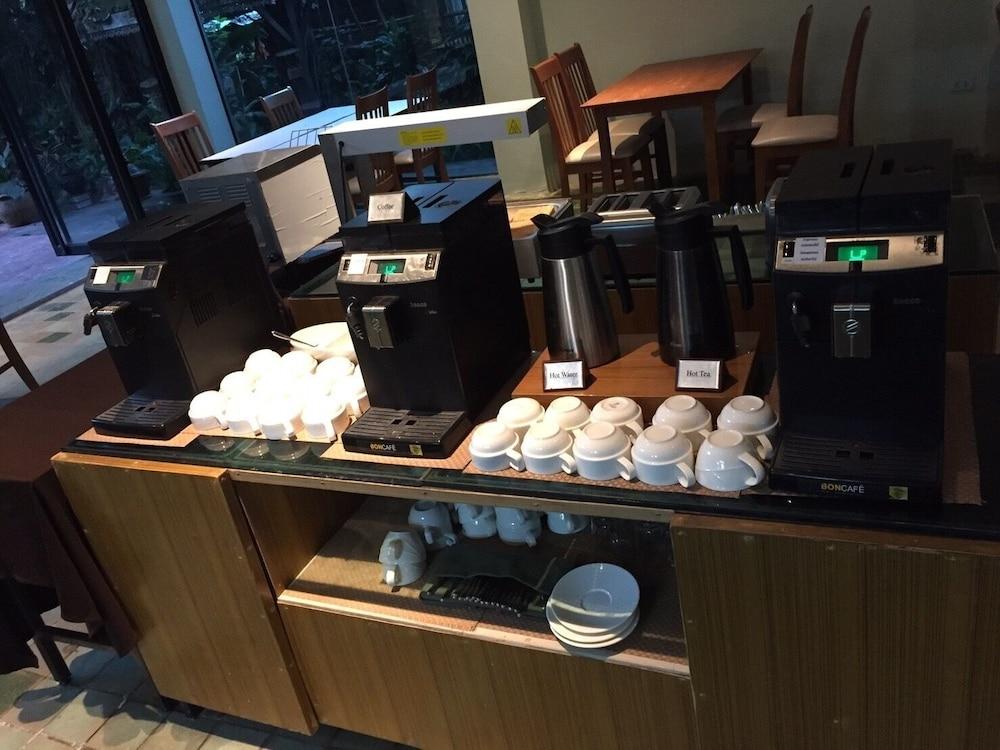 A Hotel Budget チャンセーン エクステリア 写真