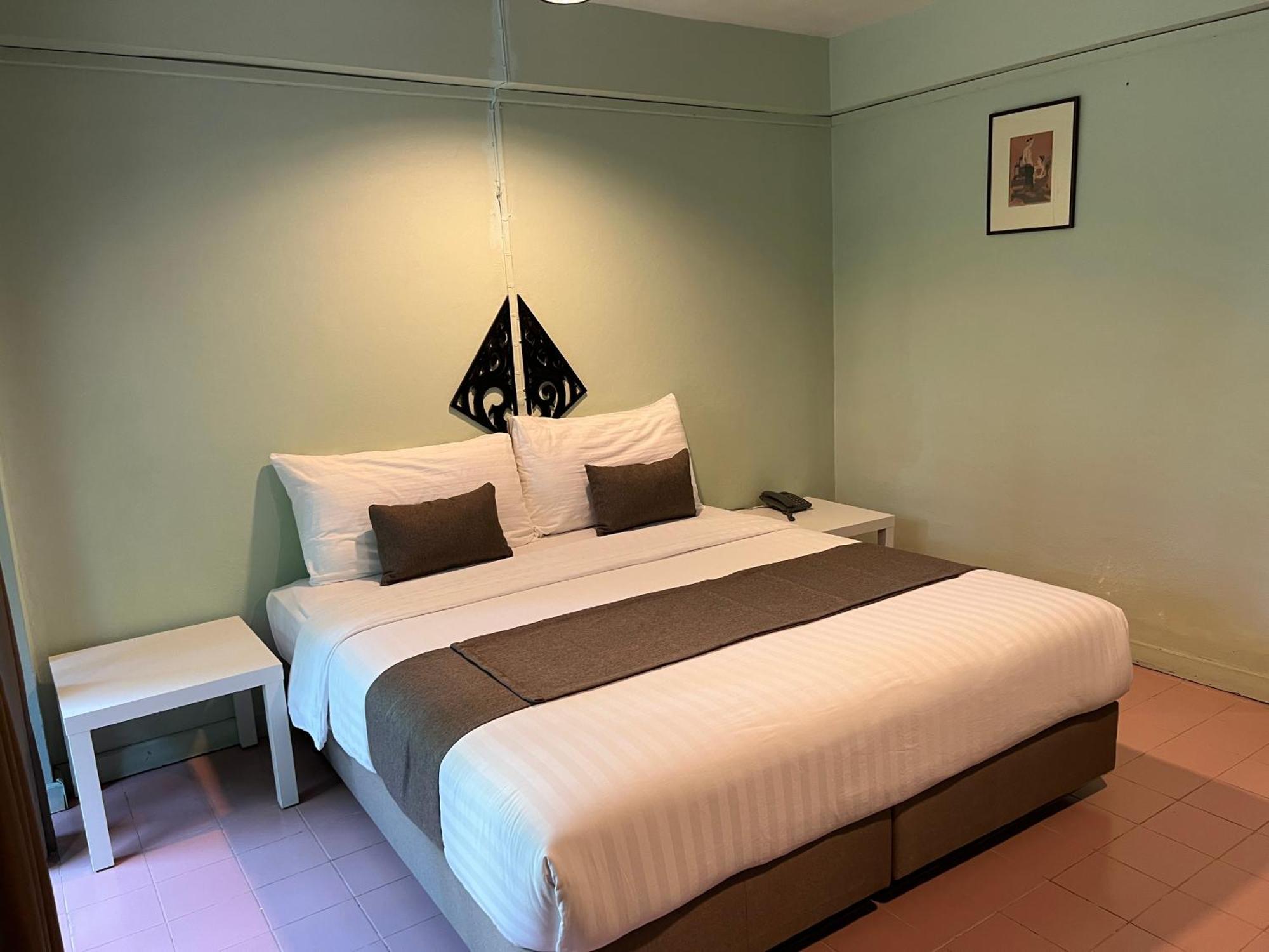 A Hotel Budget チャンセーン エクステリア 写真